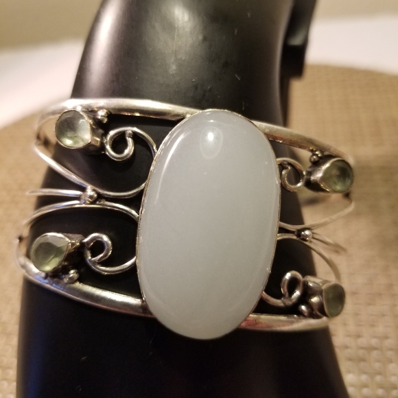 MARVELOUS BRACELET NWOT - Picture 3 of 12